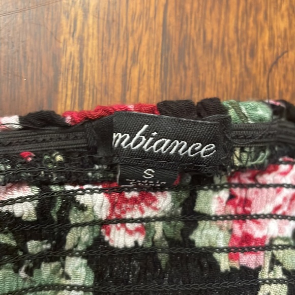 Ambiance, black floral print crop top in size small. - Picture 3 of 3